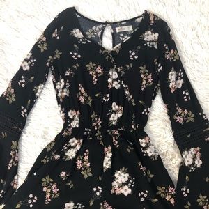 Long sleeve Hollister Romper